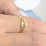 Anillo oro 18k amarillo, Coronita.