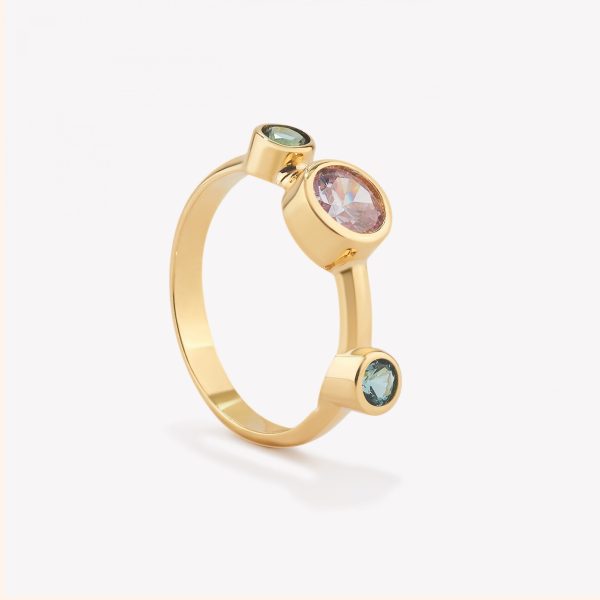 Anillo con Topacio azul Biselado, Oro Amarillo
