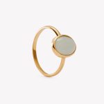 Anillo oro 18k amarillo, Bisel con Aguamarina Cabuchón Oval.