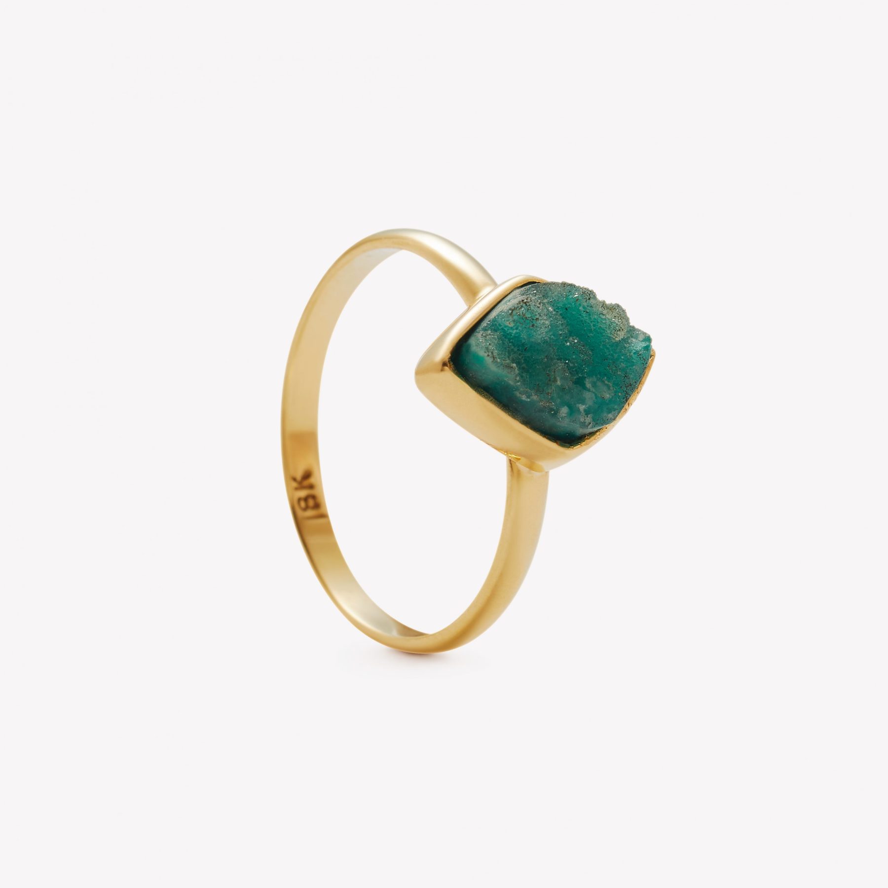 Anillo oro 18k amarillo, Drusa Esmeralda