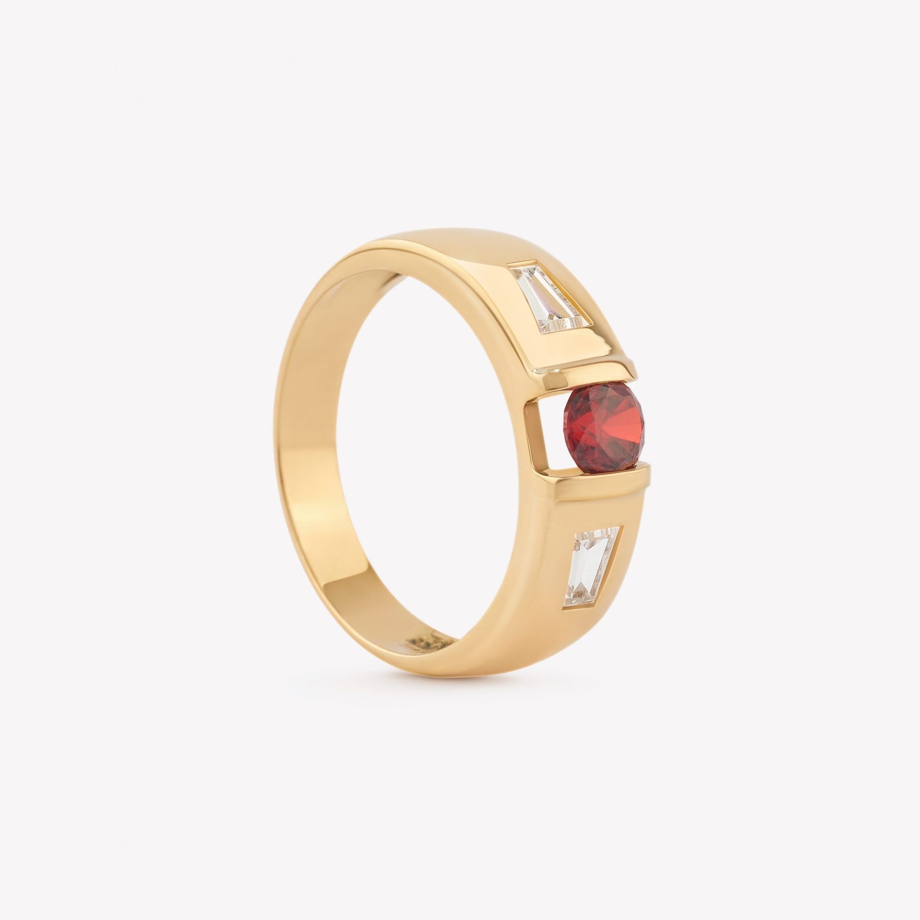 Anillo oro |8k amarillo, Granate y Circón Trapecio.