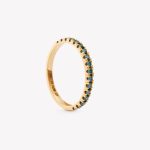 Anillo oro 18k amarillo, con Diamantes azules.
