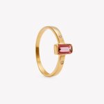 Sortija oro 18k amarillo, Baguette Rosa.
