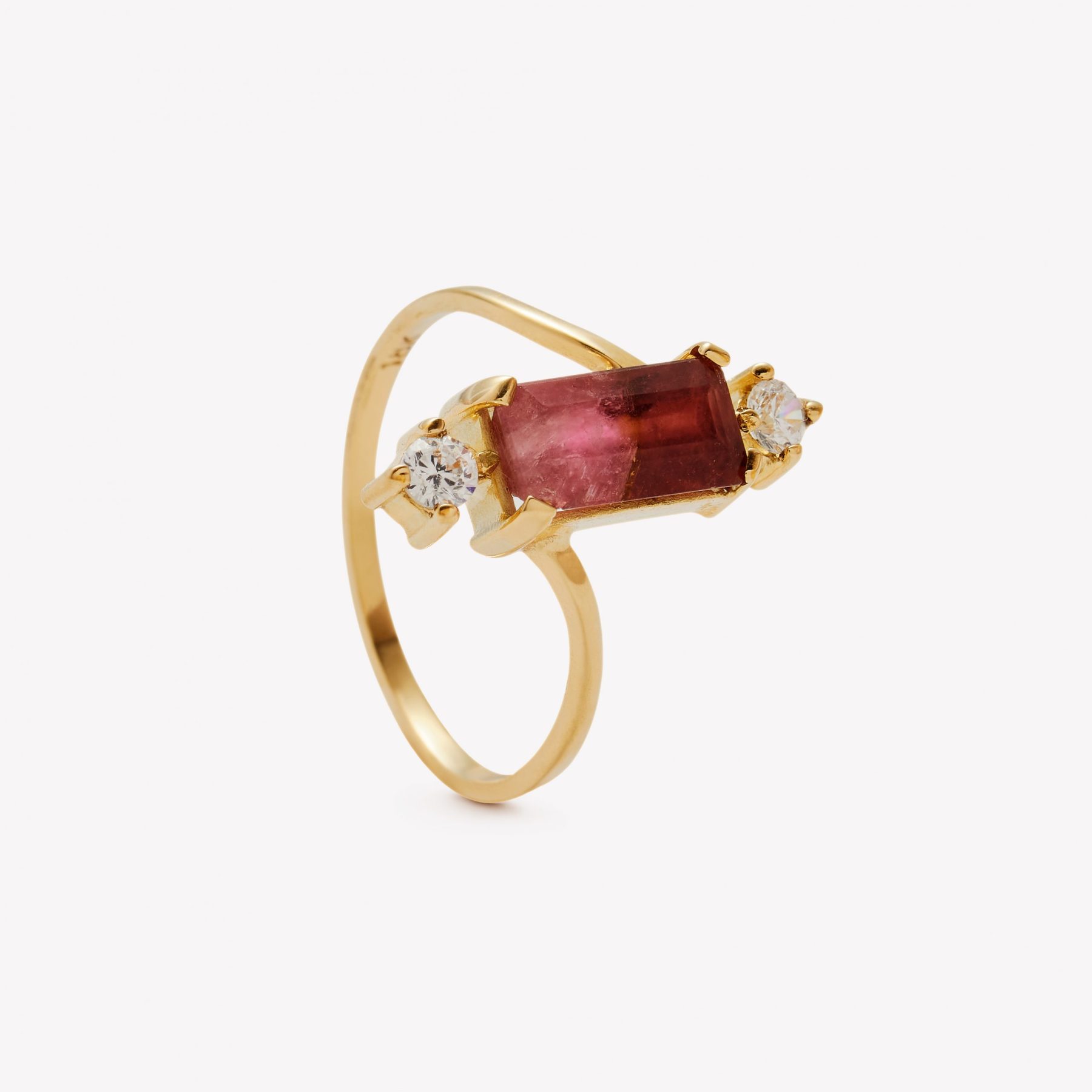 Anillo oro 18k amarillo, Turmalina Bicolor.
