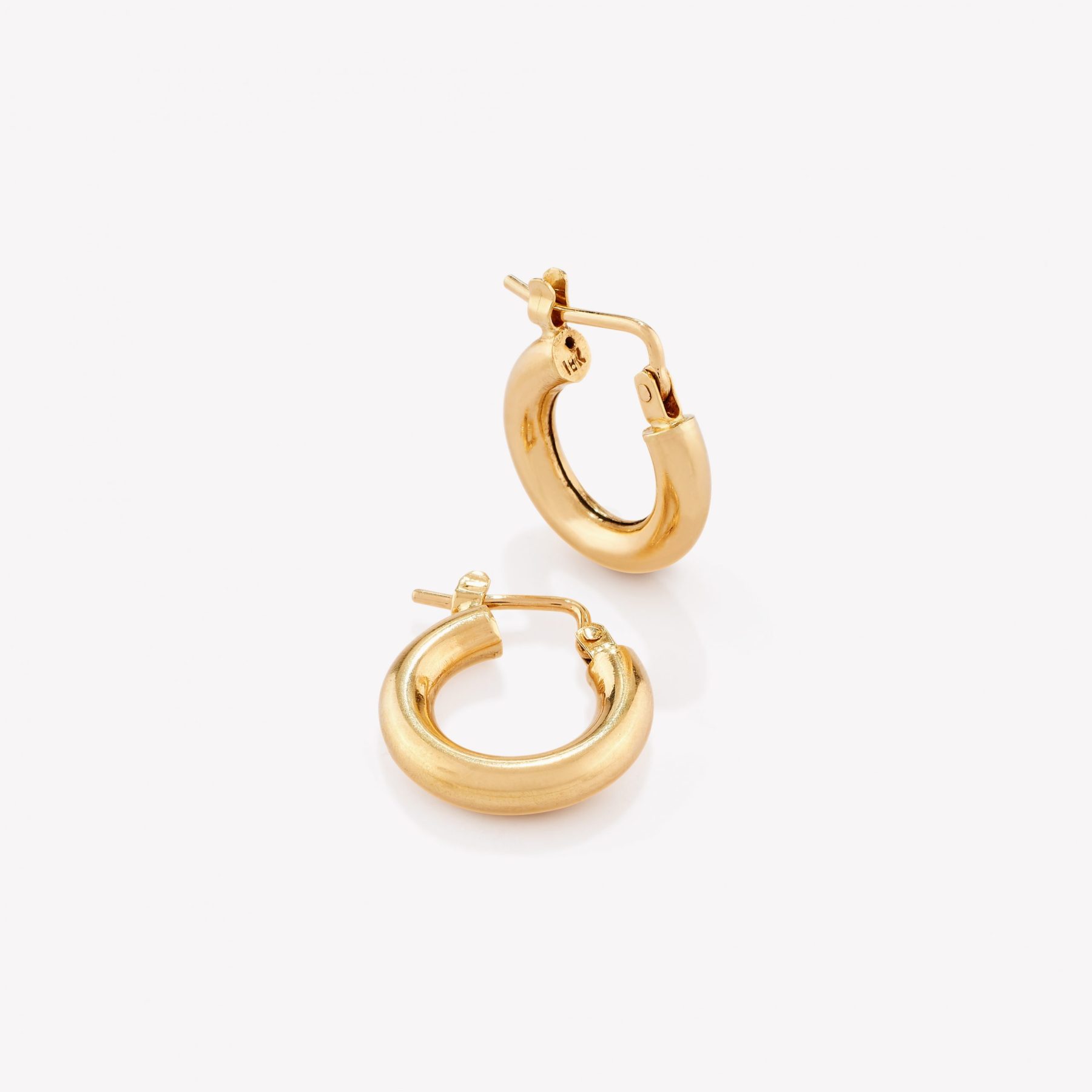 Argollas en oro 18k. amarillo, Tubulares Gruesas.