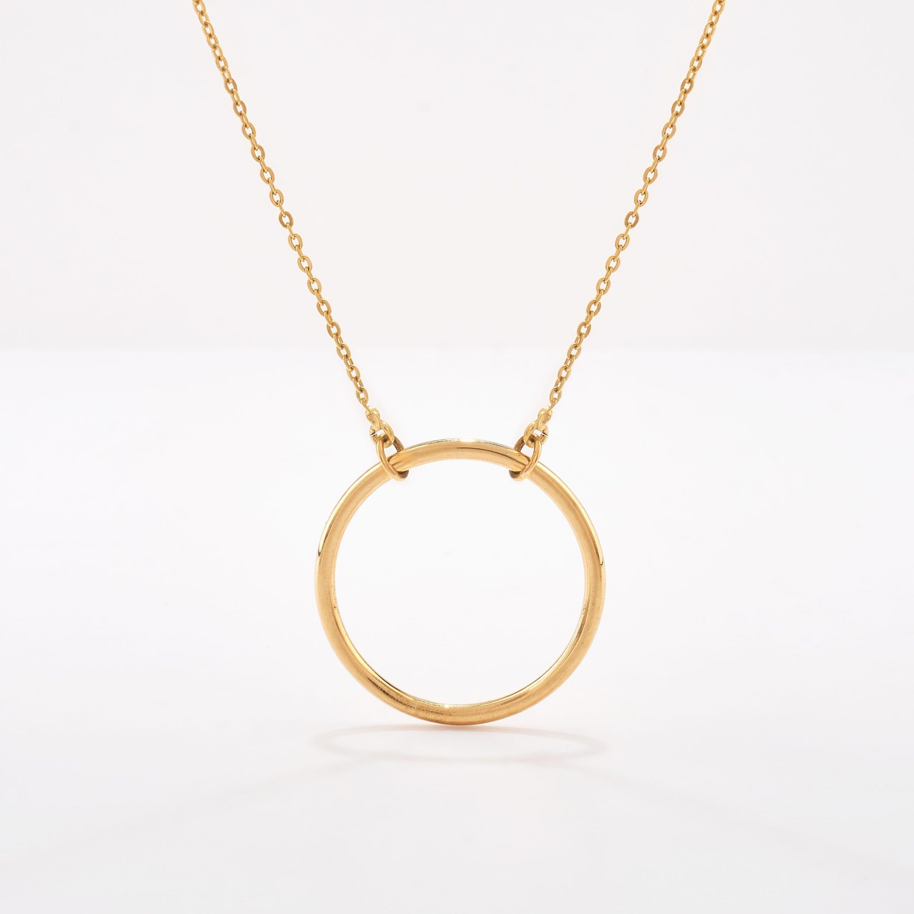 Cadena oro 18k amarillo, Martillada 45cm. Karma.