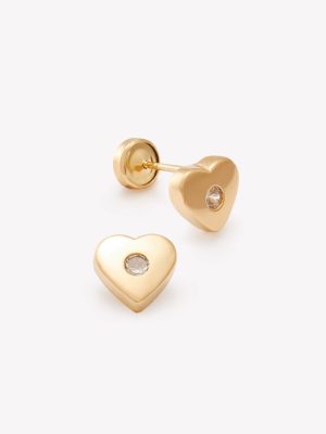 Aretes Corazón, coun un circón al centro en oro amarillo