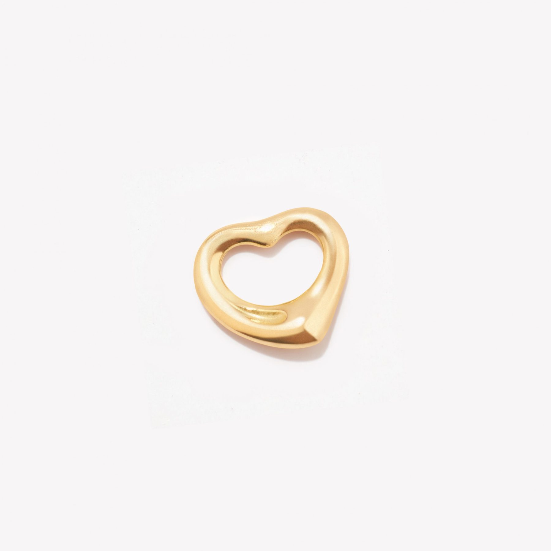 Dije oro 18k amarillo, Corazón Bisel Embutido Chico.