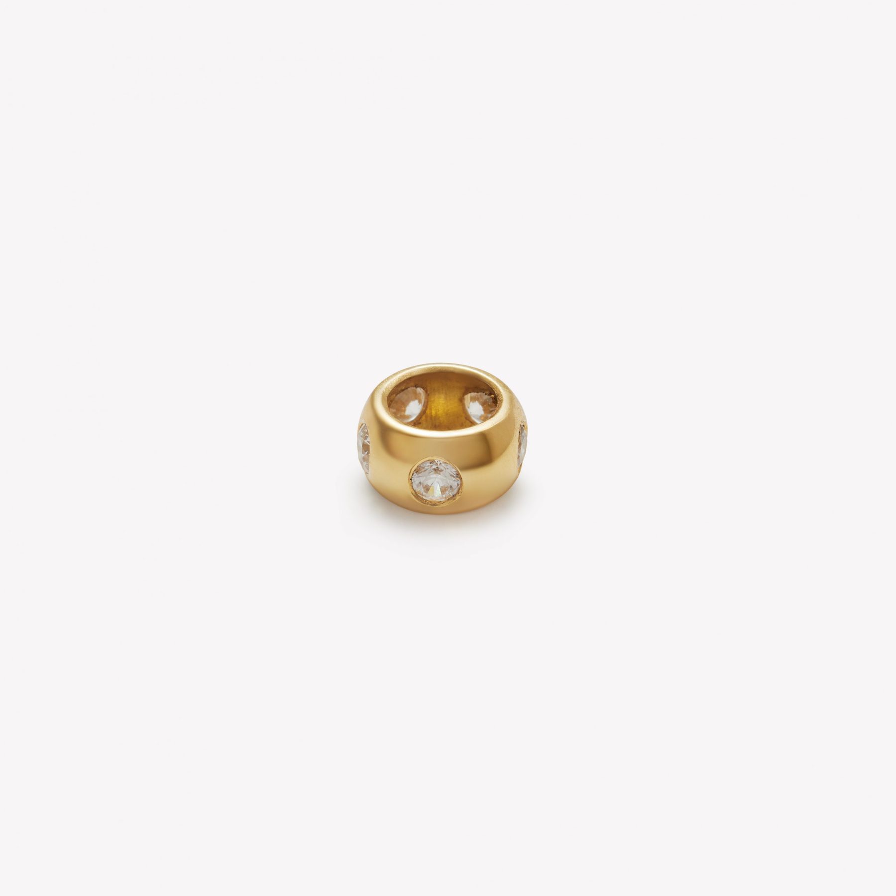 Dije oro 18k amarillo, Dona con Circonios Cúbicos.