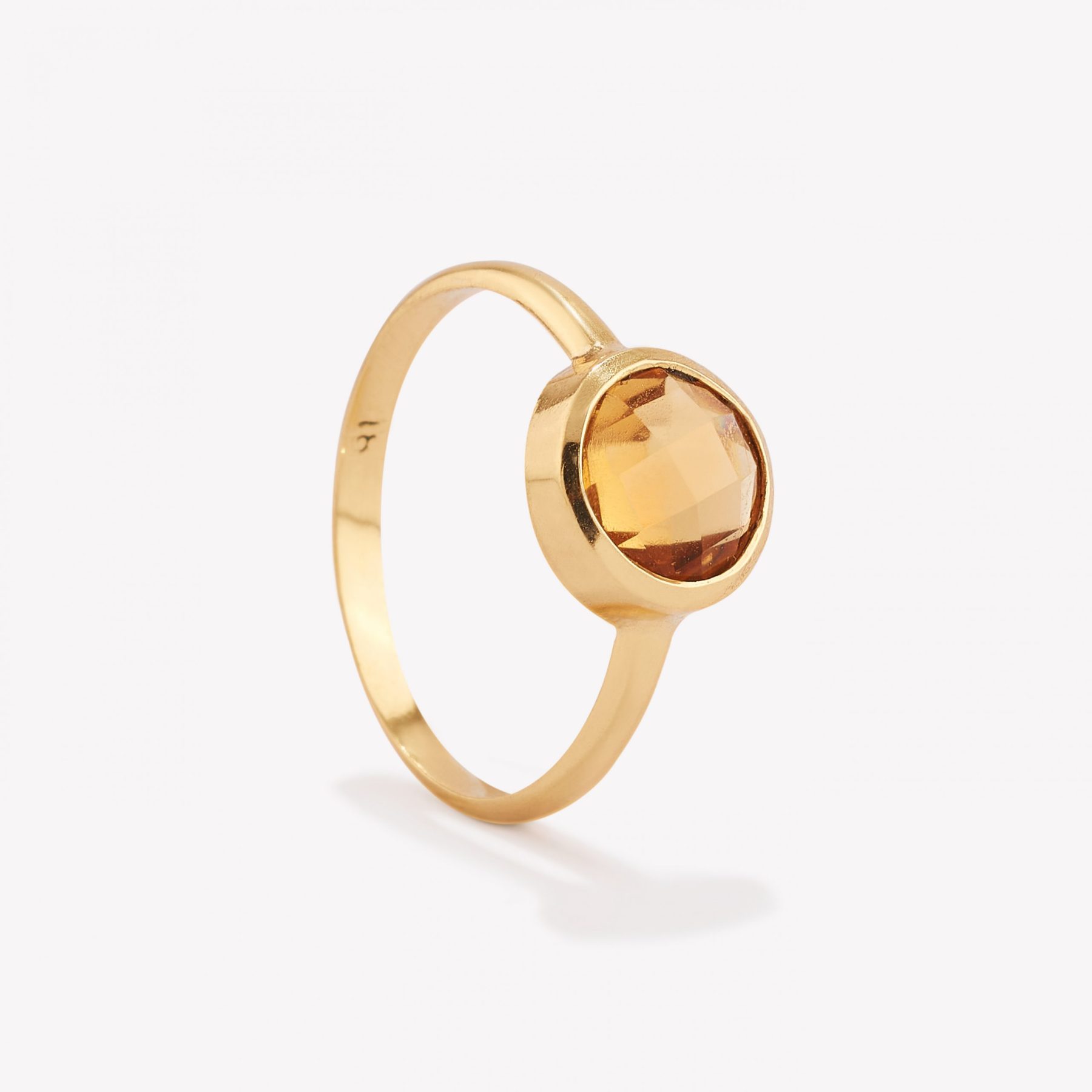 Anillo oro 18k amarillo, Citrino biselado