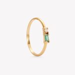 Anillo oro 18k amarillo, delicia con Esmeralda