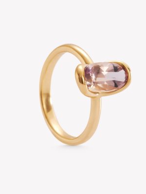 Anillo oro 18k amarillo. Canoa con Bolivianita  OVAL