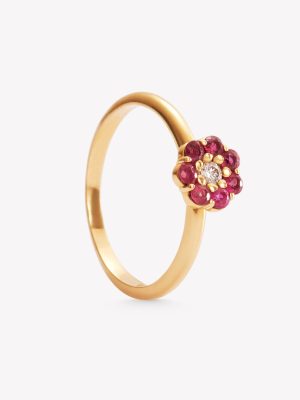 Anillo oro 18k amarillo, flor con 7 rubies