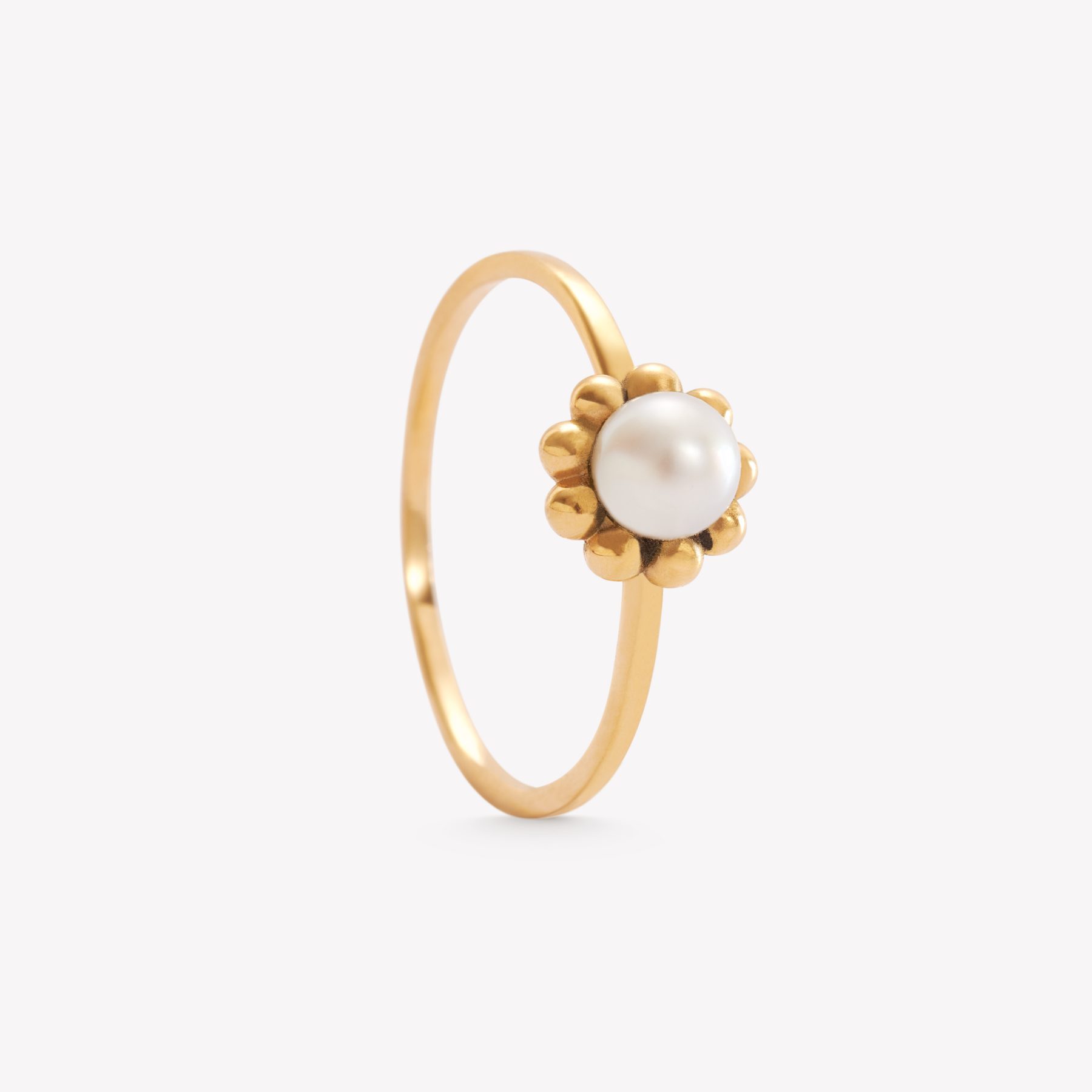 Anillo oro 18k amarillo, perla cultivada margarita