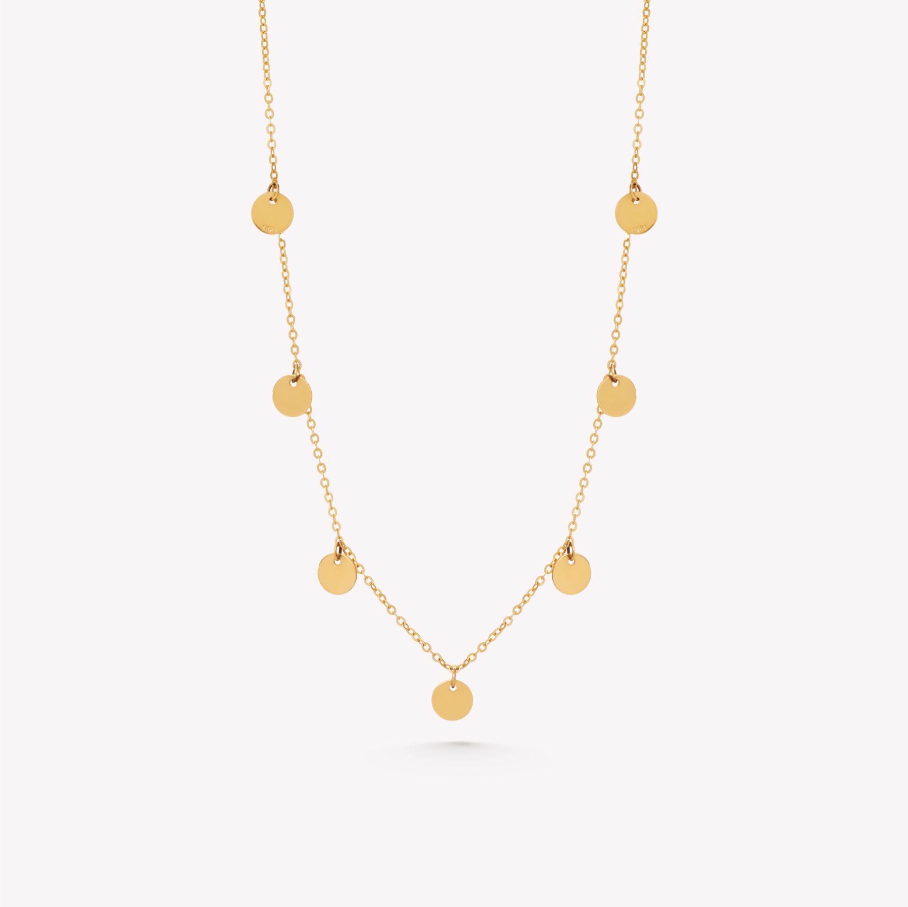 Cadena oro 18k amarillo. Martillada 45cm. Con plaquitas.