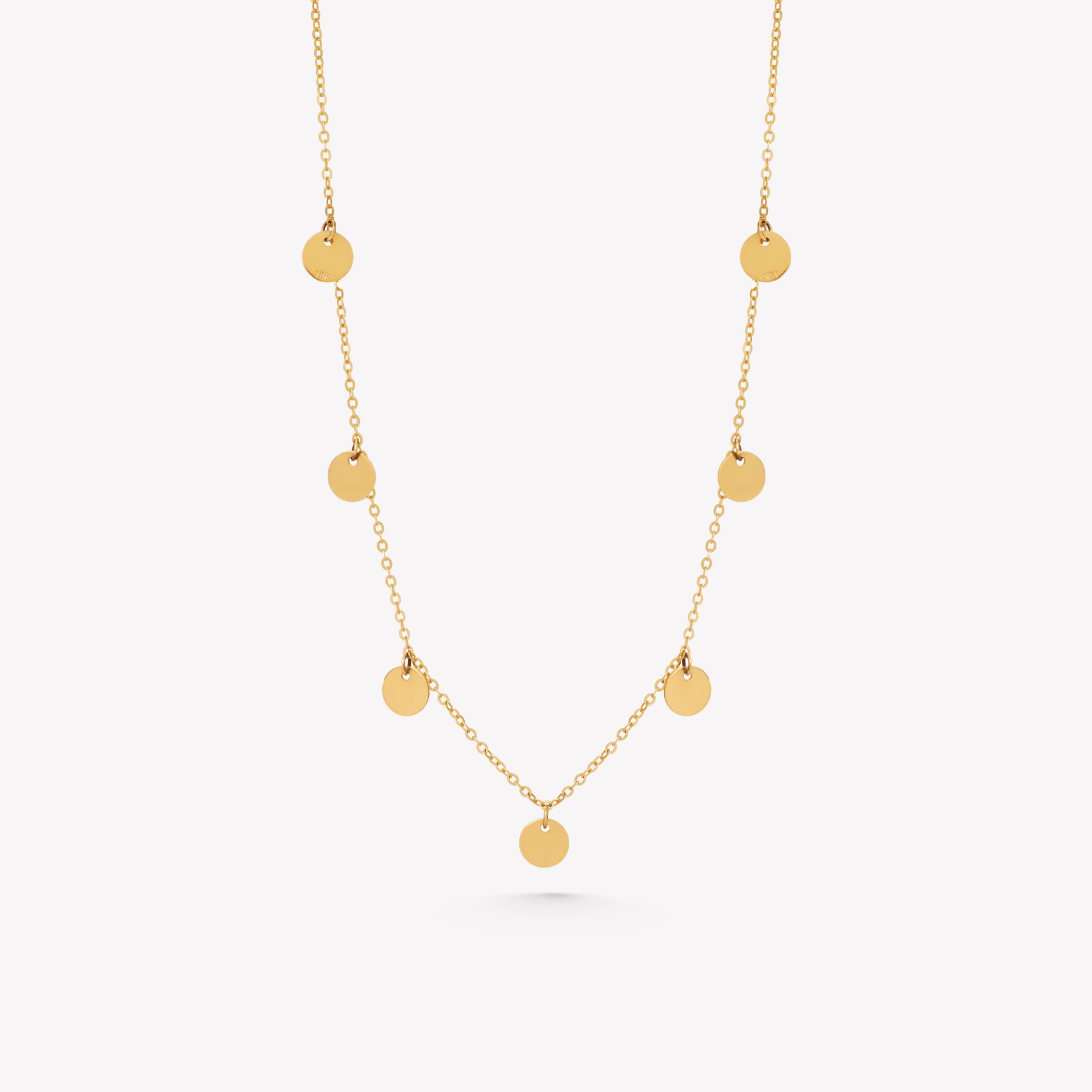 Cadena oro 18k amarillo. Martillada 45cm. Con plaquitas.