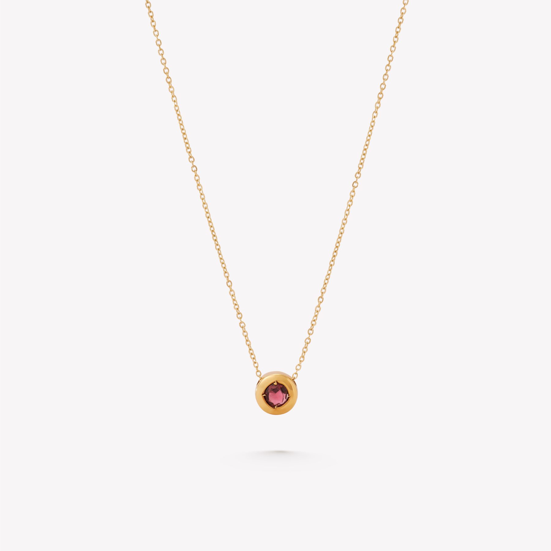 Cadena oro 18k amarillo, Martillada con centro Turmalina.