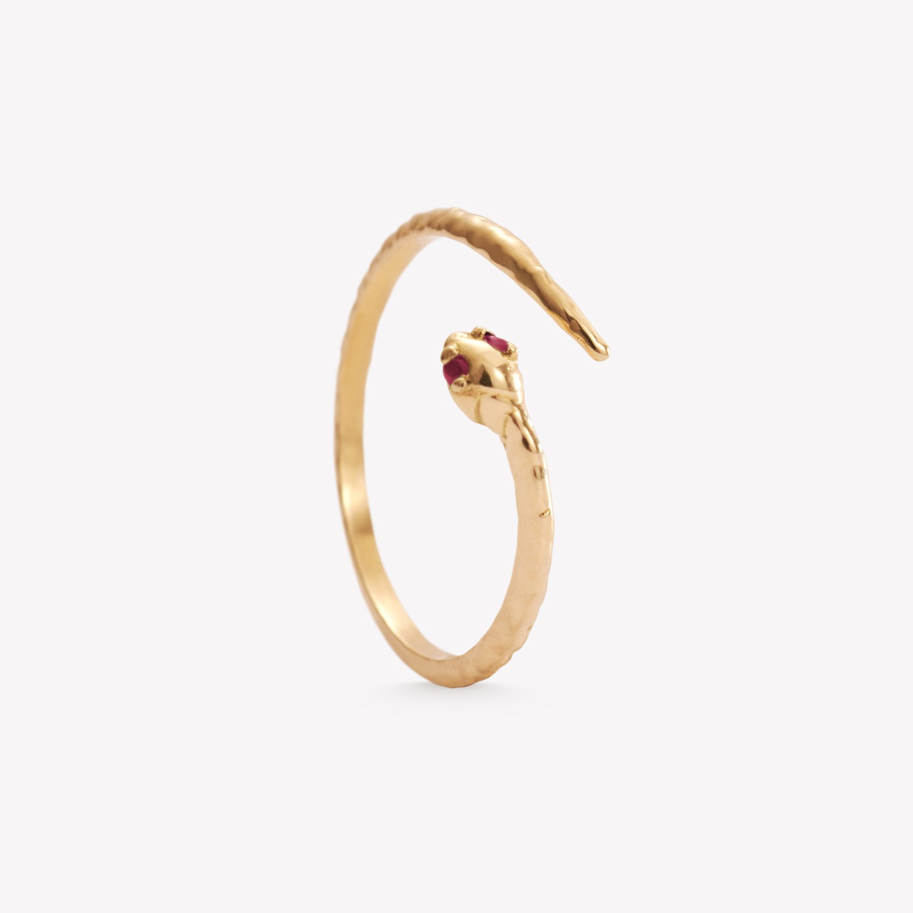 Anillo SERPIENTE CON RUBÍES en oro amarillo 18k