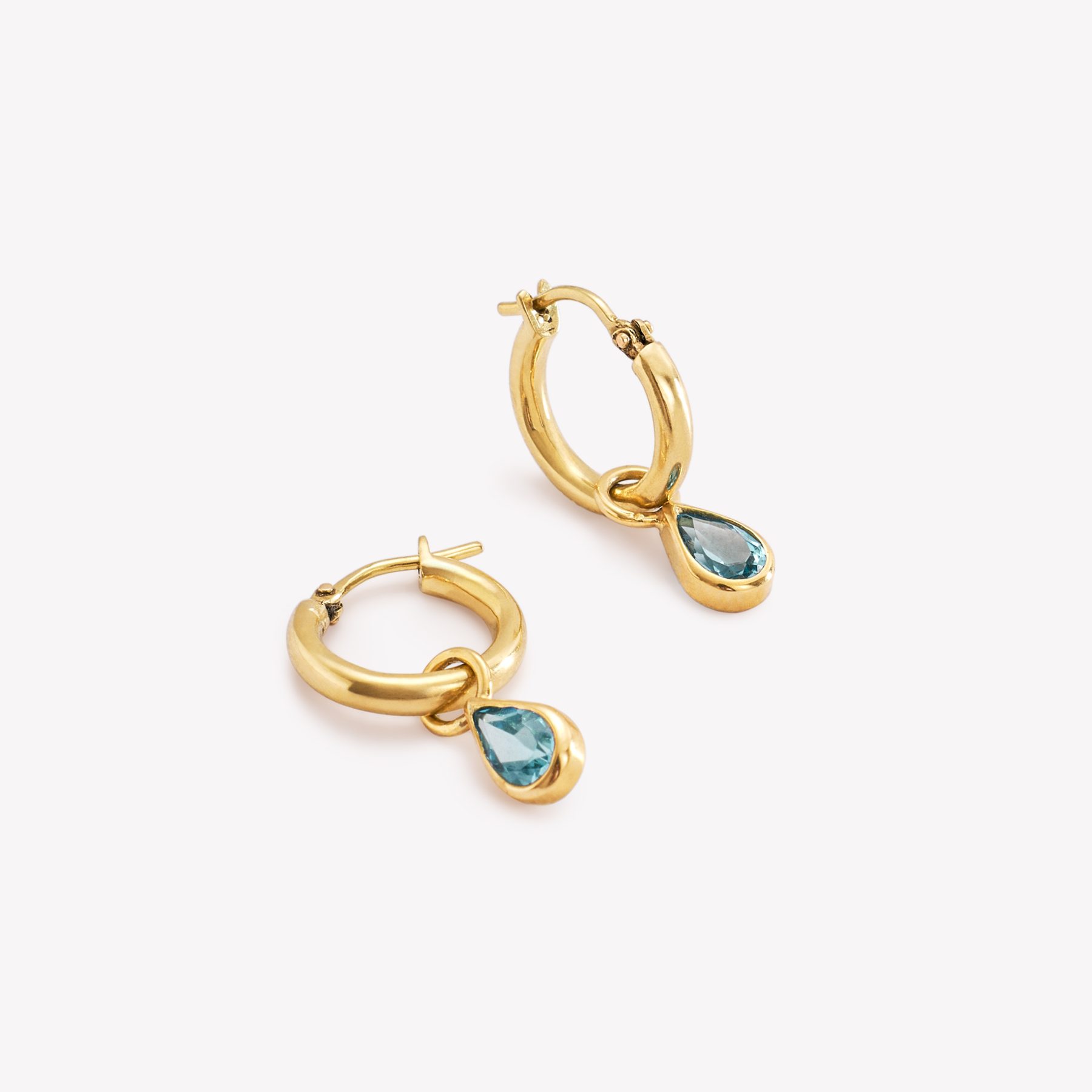 Argollas oro 18k amarillo, Tubulares con Topacio Azul Pera